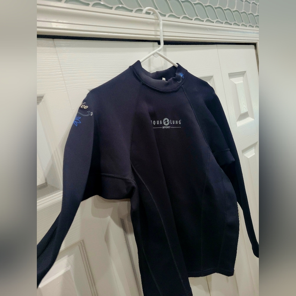 Women's Neoprene Rash Guard - Picture 6 of 6